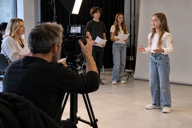 Cast Ajansa Başvurmak İçin Yaş Sınırı Var Mıdır?